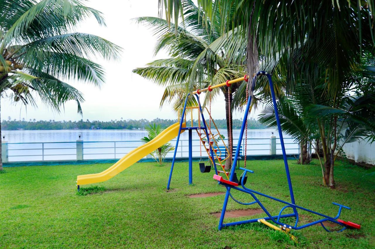 Blue Waters Cherai Cherai Beach Extérieur photo
